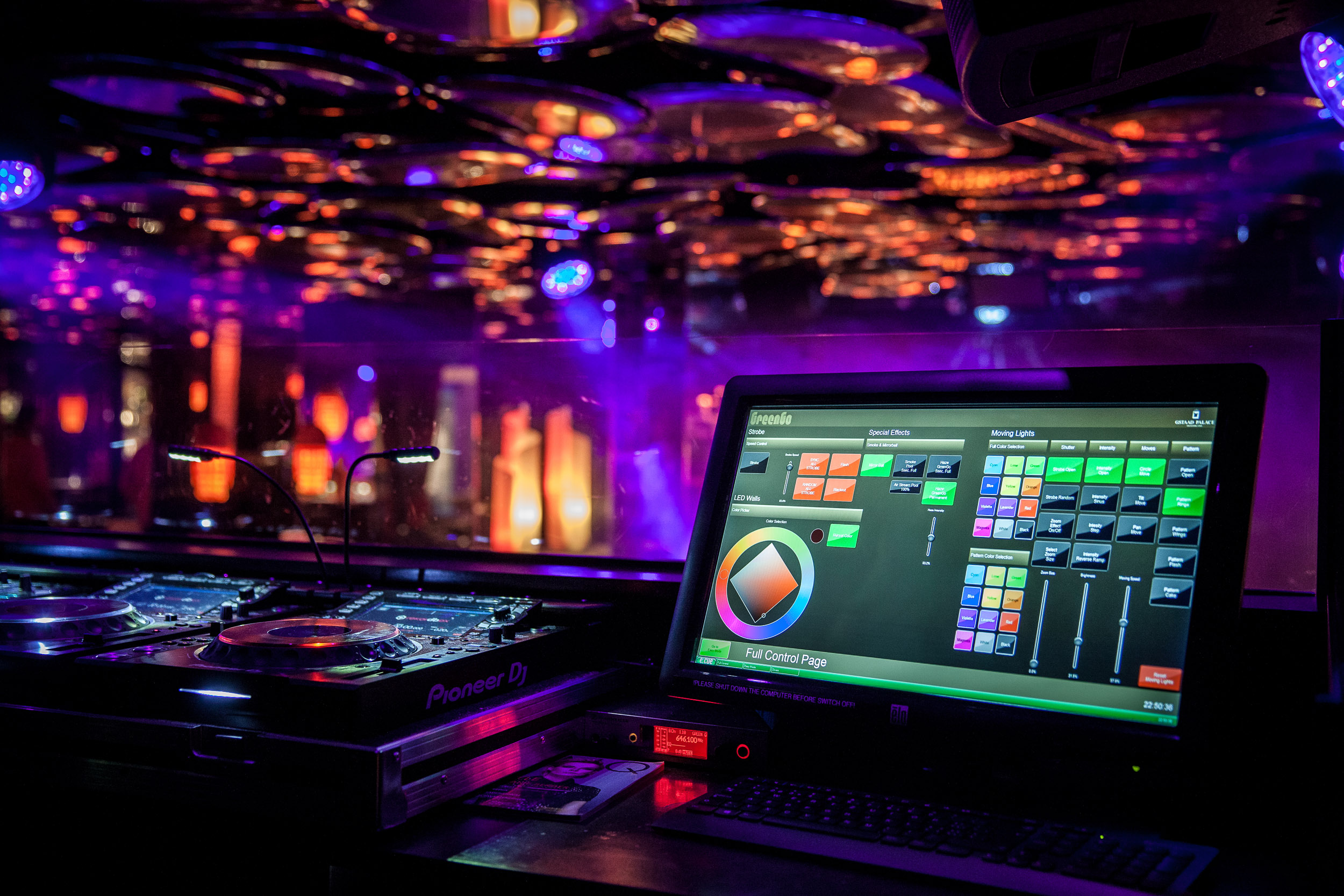 GreenGo | Night Club | Hotel Gstaad Palace | Qu solutions