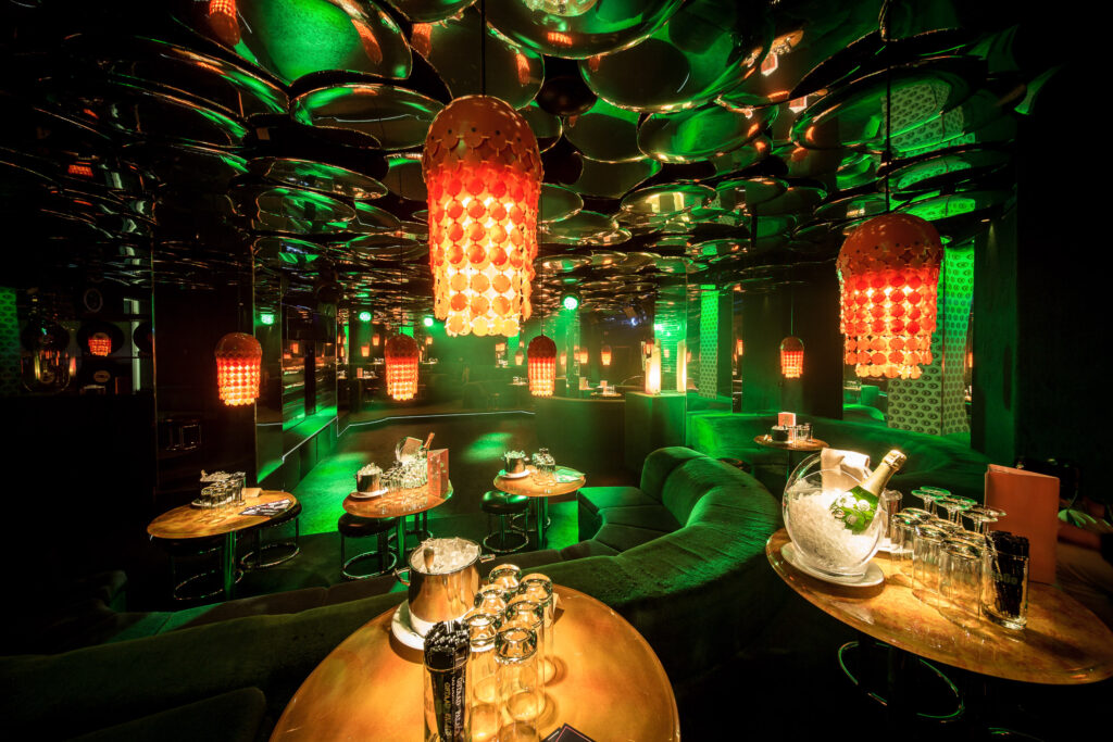 GreenGo | Night club | Hotel Gstaad Palace | Qu solutions