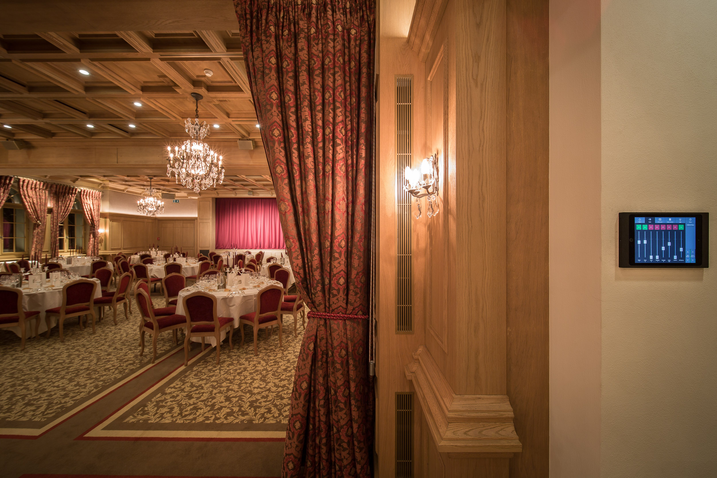 Salle Baccarat | Ballsaal | Hotel Gstaad Palace | Qu solutions