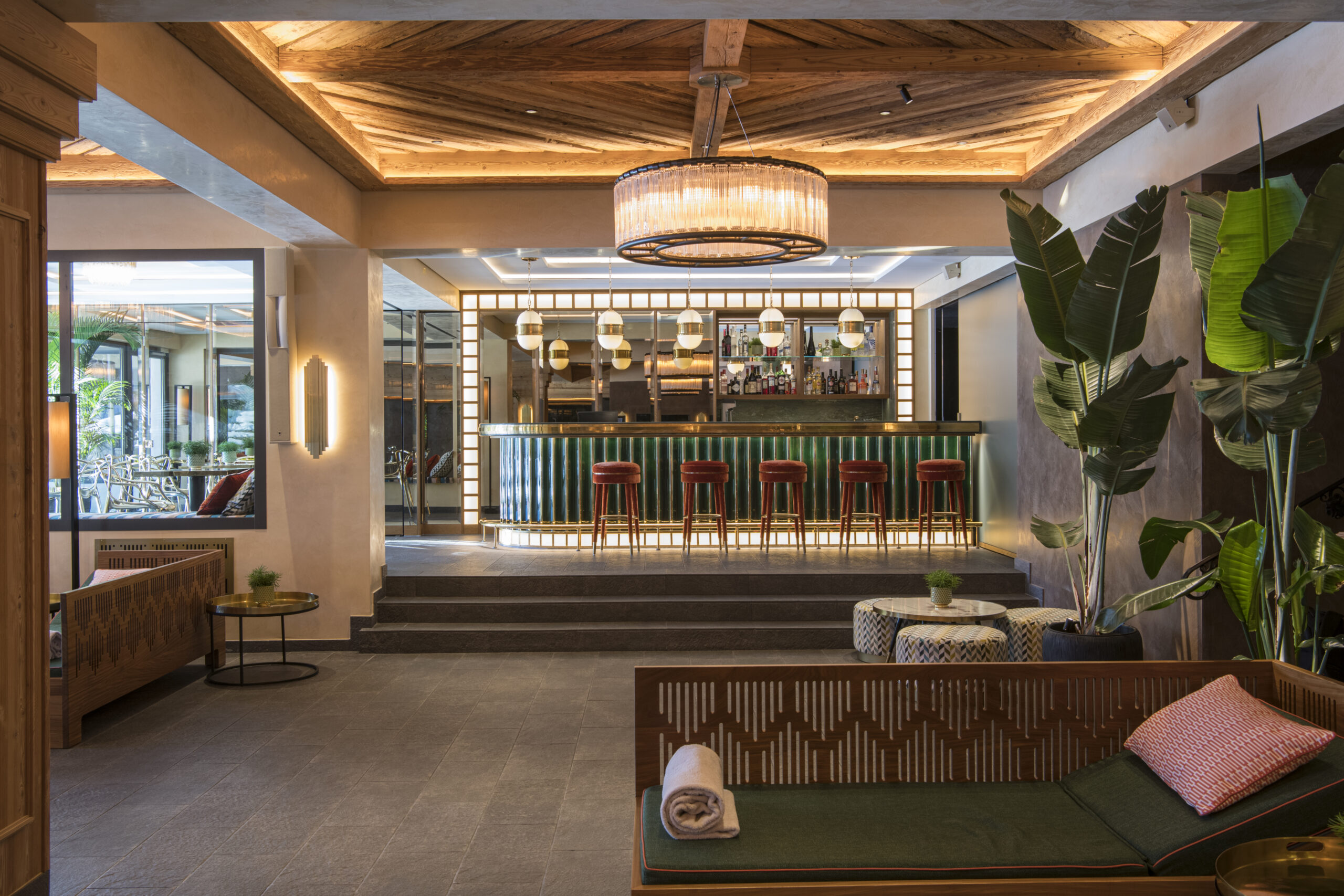 Pool lighting | indoor swimming pool | Hotel Gstaad Palace | Qu solutions | Stefano Scata