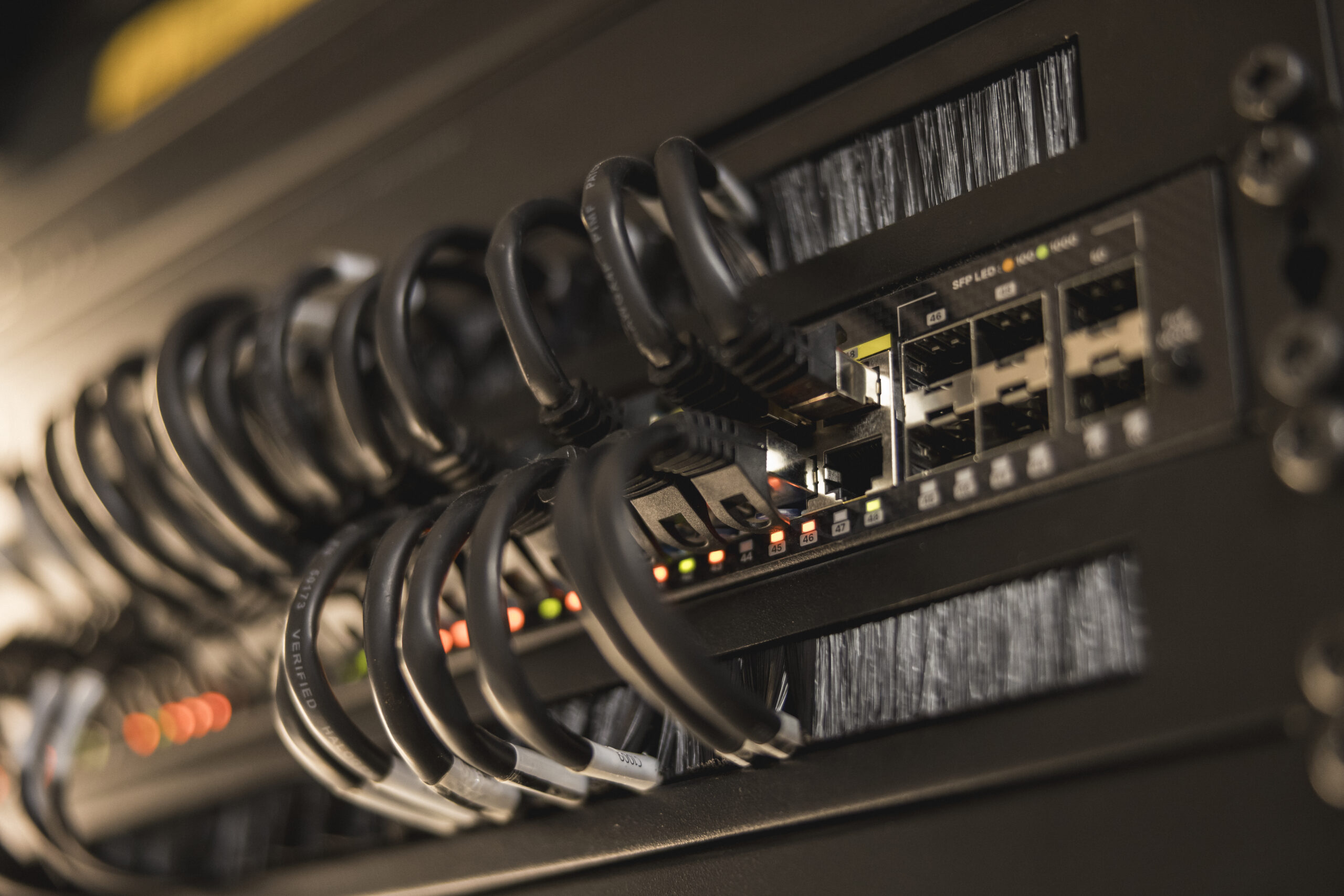 Qu Solutions | rack residencial | Chalet Switzerland