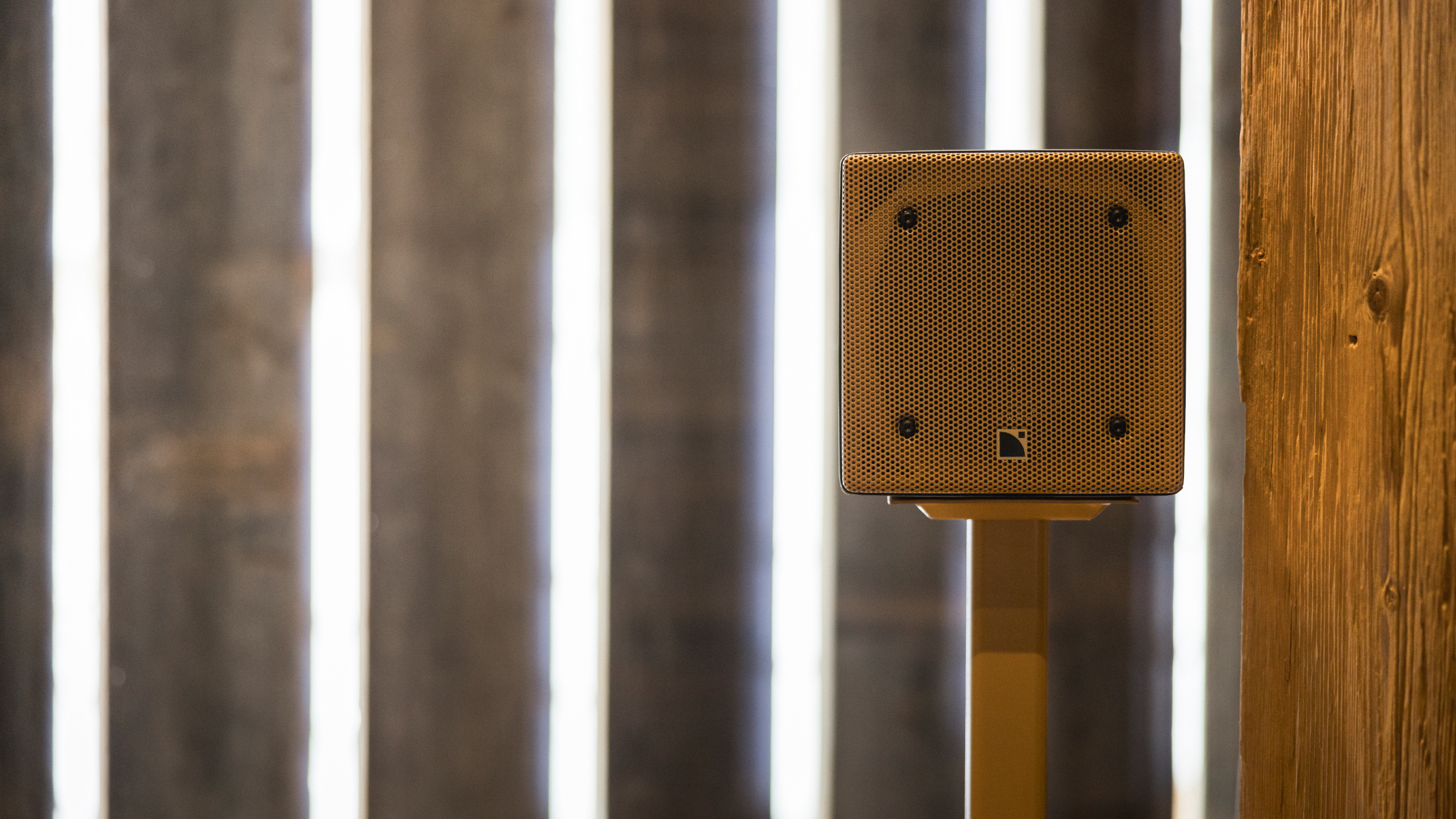 Qu Solutions | sound speaker | Chalet Switzerland