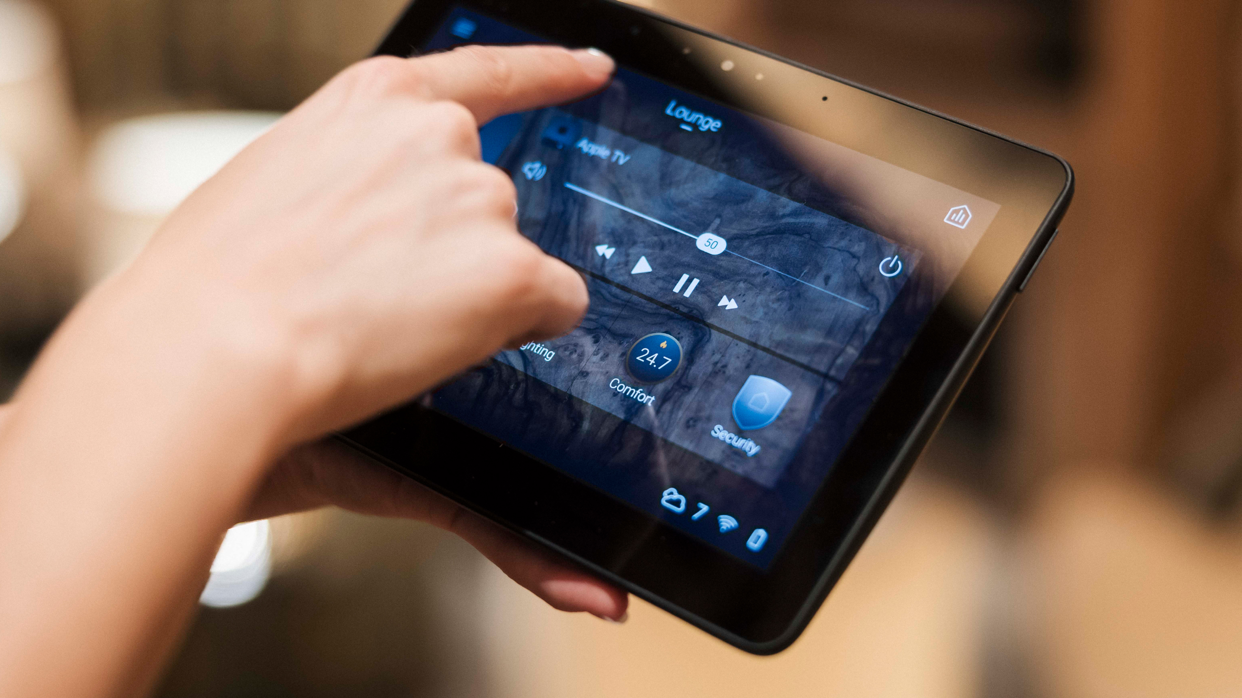 Qu Solutions | Control interface | Chalet Switzerland | Touch panel